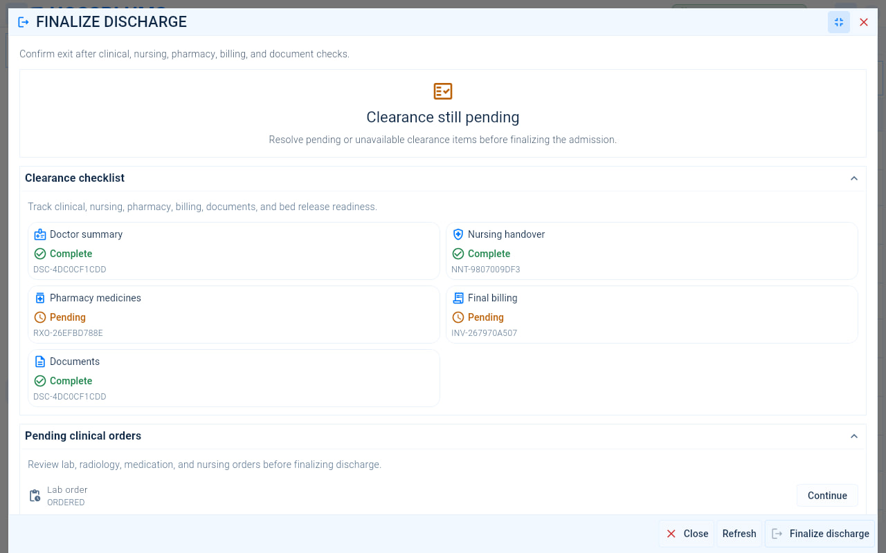 Finalize discharge: the clearance status, the clearance checklist, pending clinical orders and the Refresh and Finalize discharge buttons.